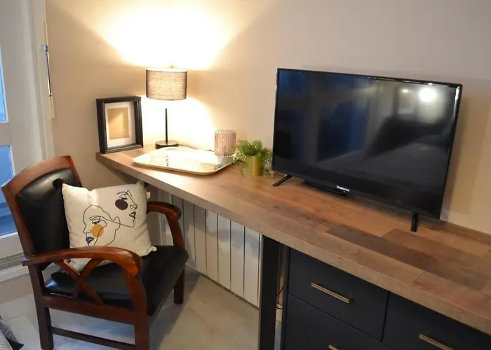 24 - Coucher De Soleil & Vue アパート クルル・シュル・メール